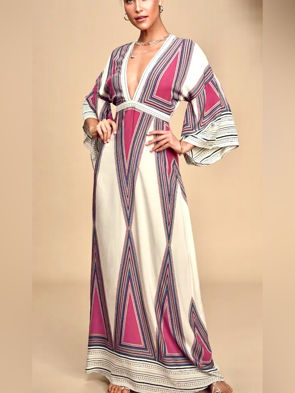 Lulu’s Montecito Kimono Maxi
Size L NWT